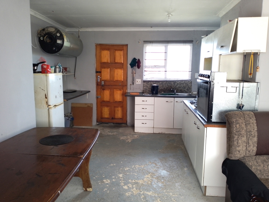 6 Bedroom Property for Sale in Parsonsvlei Eastern Cape